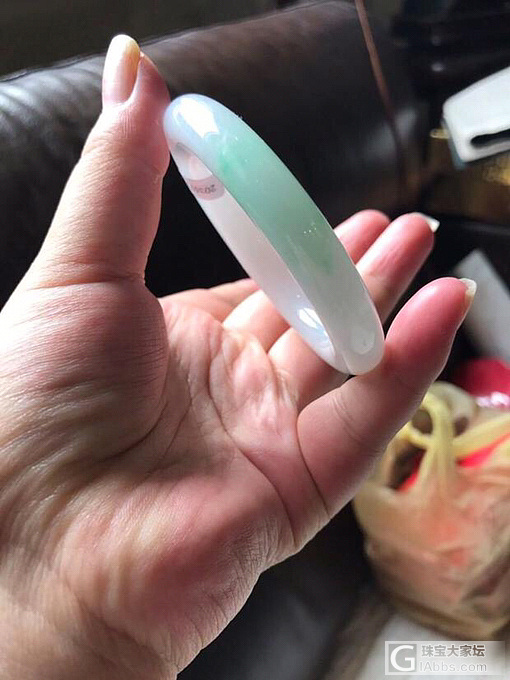 【旖旎流年】温婉春彩圆条 天然A货翡翠玉镯圈53_手镯翡翠