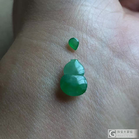 昨天师傅一做好，然后机智的俺果断找个小水滴_挂件翡翠