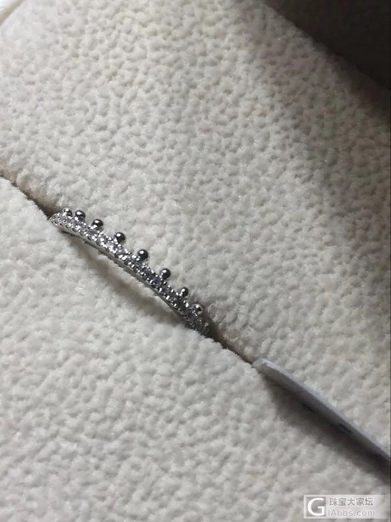 全新千叶女神戒指 周大福蝴蝶手链_手链戒指金