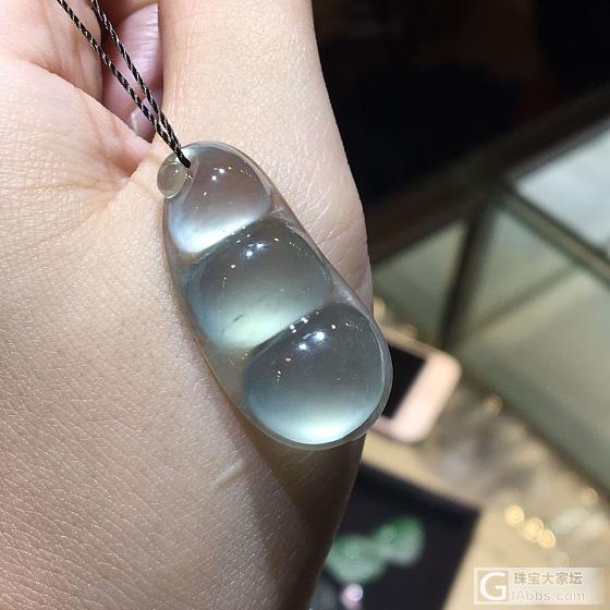 冰清玉洁_挂件翡翠