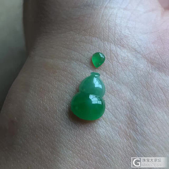 都是心头肉啊_挂件翡翠