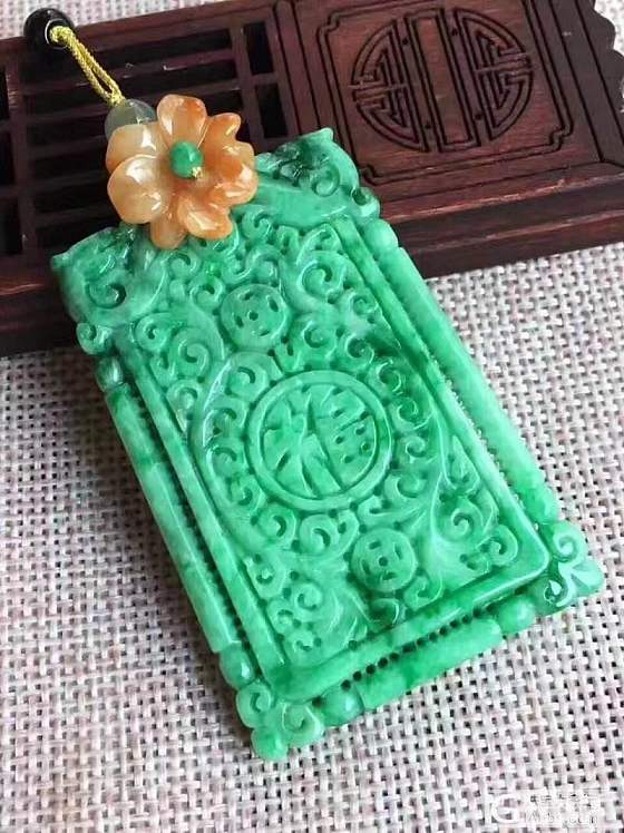 这个属于什么色_翡翠