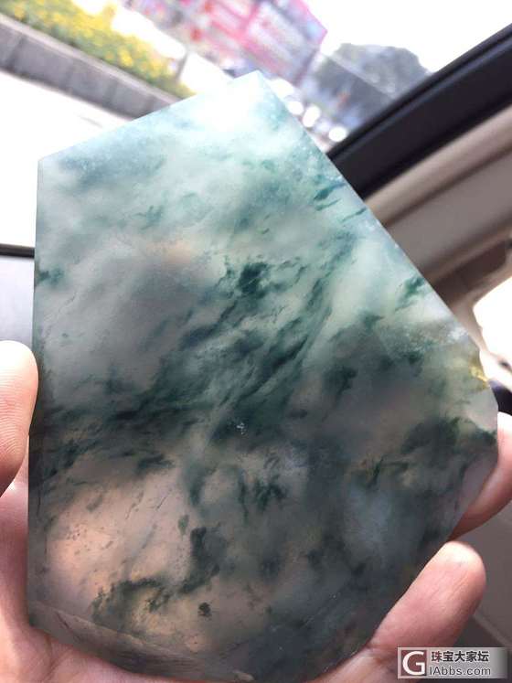 刚收的一块高冰飘花料子_明料翡翠