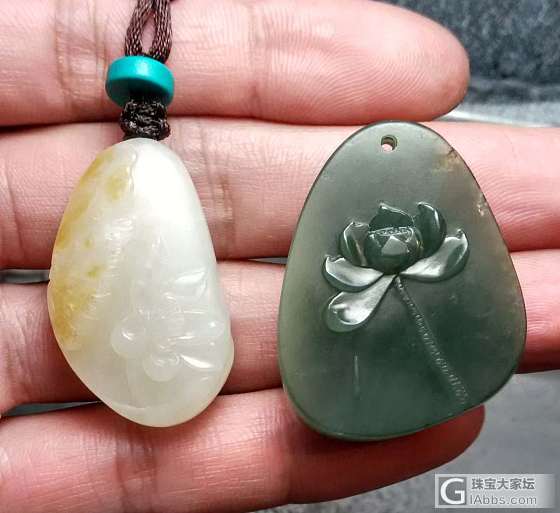 四朵荷花_和田玉