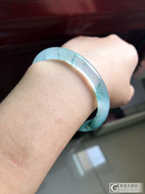 翡翠冰种飘花手镯_手镯翡翠