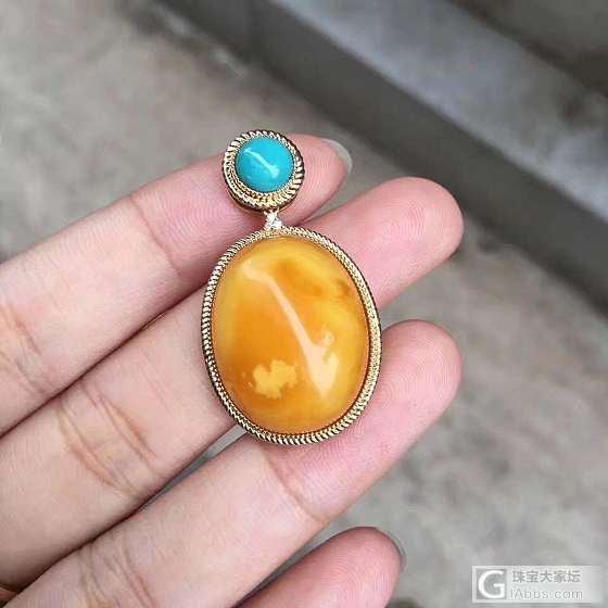 老蜡18k吊坠_吊坠蜜蜡