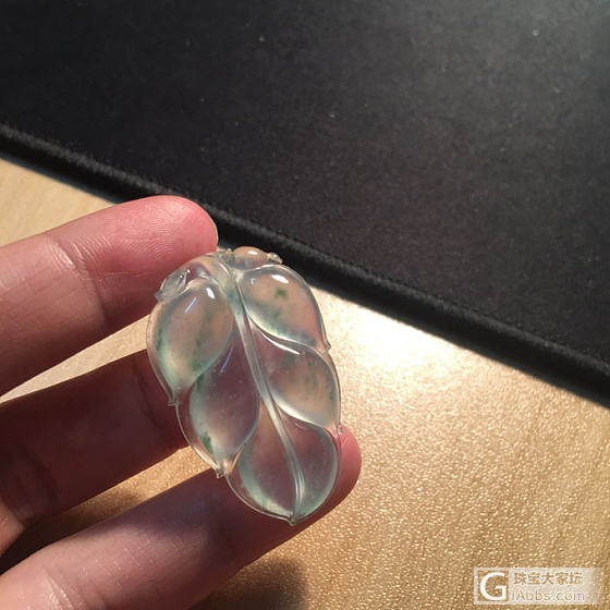 翡翠 高冰飘绿花叶子_翡翠