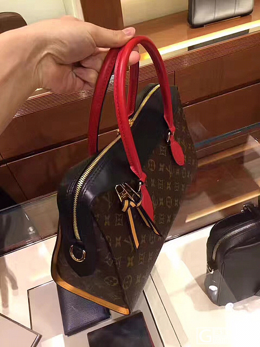 Lv 正品代购_包包