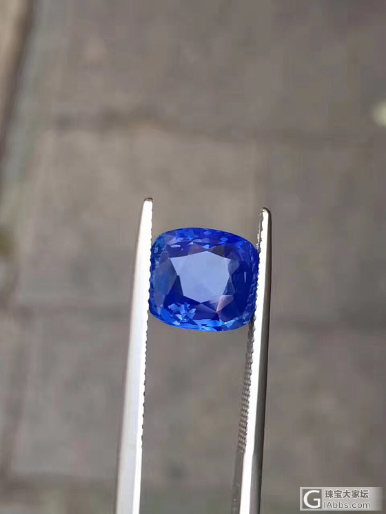 4.52ct，无烧矢车菊。 全净。 大台面。配LOTUS证书。性价比高，欢迎询价！_刻面宝石蓝宝石