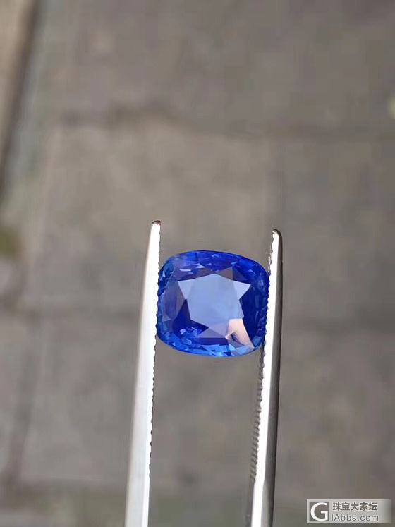 4.52ct，无烧矢车菊。 全净。 大台面。配LOTUS证书。性价比高，欢迎询价！_刻面宝石蓝宝石