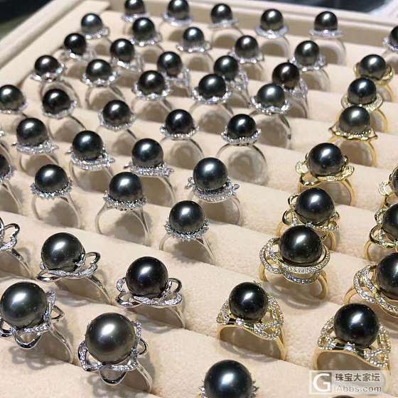 品名：大溪地．天然黑珍珠戒指
尺寸：10---11MM……🌟大颗粒🌟
品质：圆、..._海水珍珠戒指