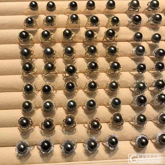 品名：大溪地．天然黑珍珠戒指
尺寸：10---11MM……🌟大颗粒🌟
品质：圆、..._海水珍珠戒指