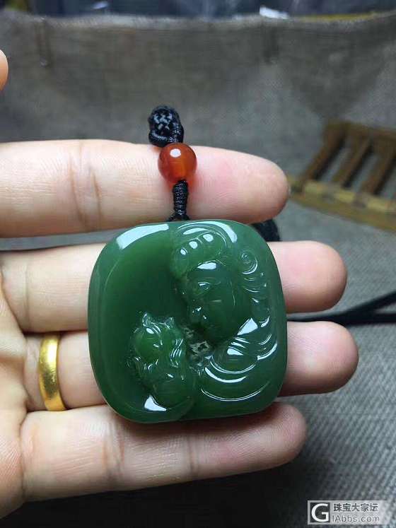 喜欢雕件的看过来_和田玉把玩件