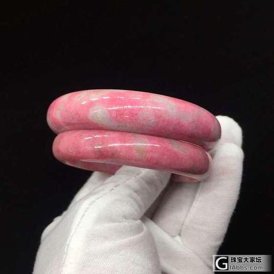 蔷薇辉哦_彩色宝石