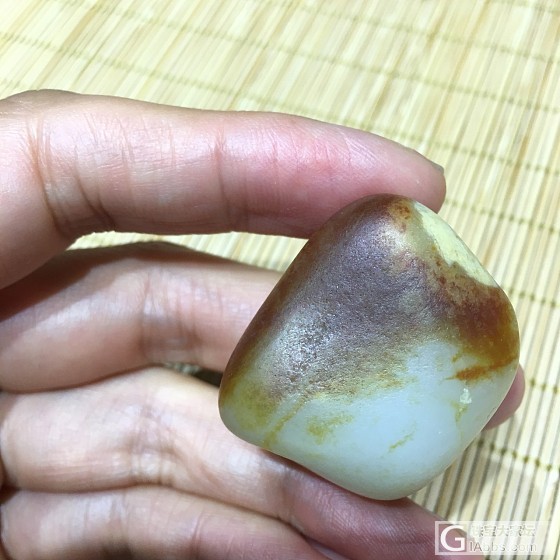 大红皮籽料_原石白玉