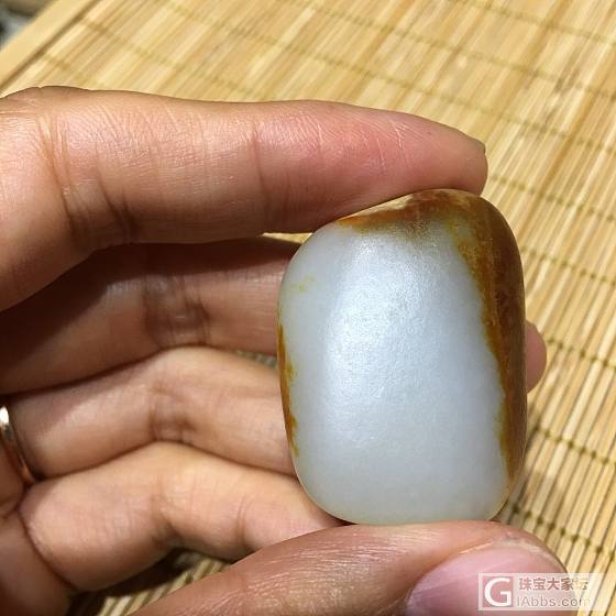 大红皮籽料_原石白玉