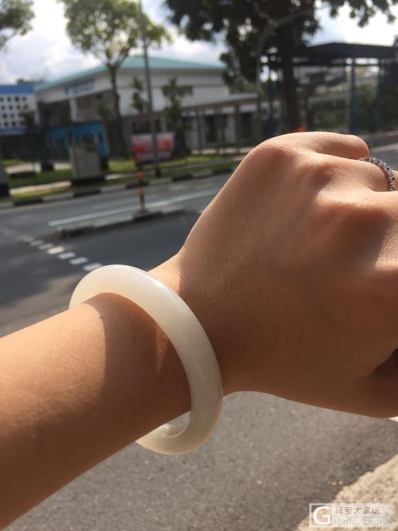 一只青海料镯子 欢迎品评_手镯和田玉