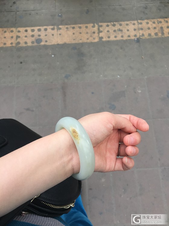 等车无聊水一贴_手镯和田玉