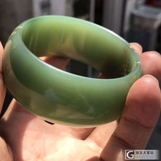 夏日小清新碧玉必备神器_手镯和田玉