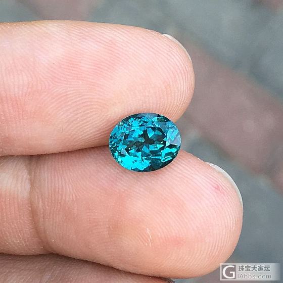 1.86ct 马达加斯加 帕拉伊巴 霓虹 湖蓝绿 椭圆 磷灰石 收藏 A04_刻面宝石磷灰石