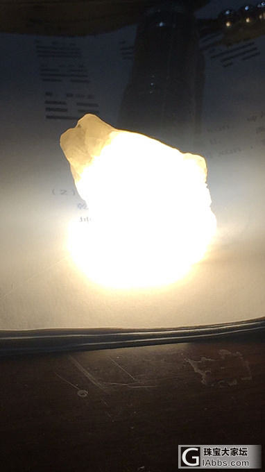 山上捡回来的天然晶体原石.没想到把泥清洗干净后这么漂亮_原石