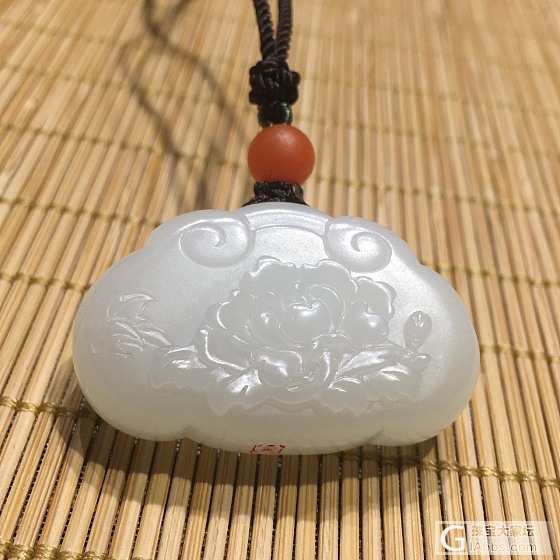 富贵牡丹锁_挂件和田玉