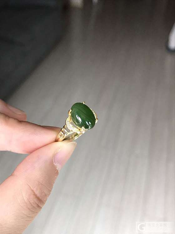 碧玉戒指。自己镶嵌的。全新转_碧玉戒指