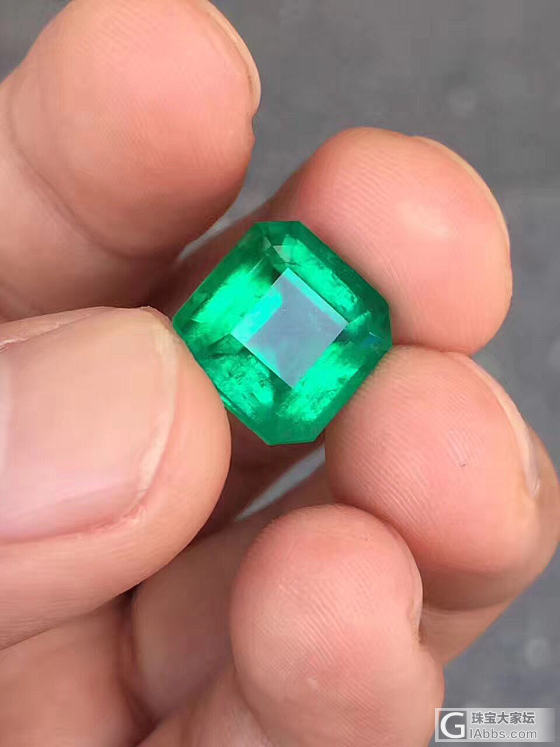 7.29ct，哥伦比亚祖母绿。 木佐。 极微油。 干净。 火彩好。 切割完美。 ..._刻面宝石祖母绿