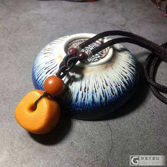 极品满蜜西亚老蜡饼子_挂件蜜蜡