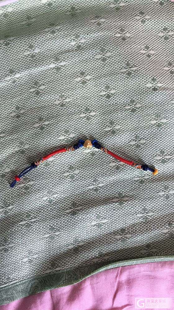 晒个新鲜出炉的手链_编绳金