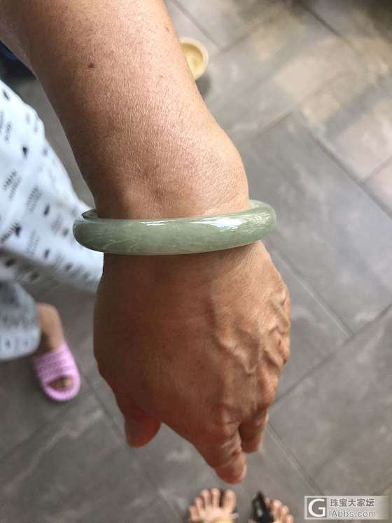 十年前的手镯 是a货吗_手镯翡翠