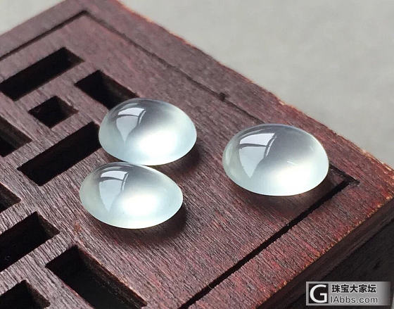 精品翡翠新品_挂件蛋面翡翠