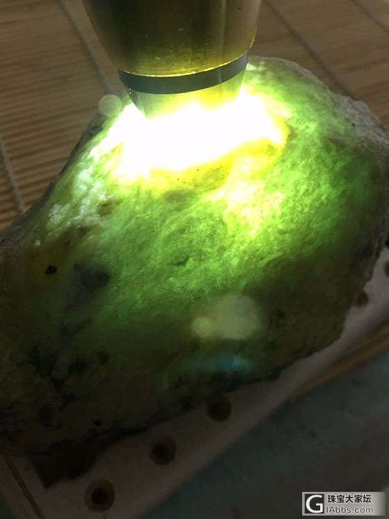 好东西不贵  各位老司机们接住了_赌石翡翠