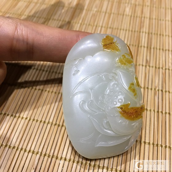 花开见喜_挂件和田玉