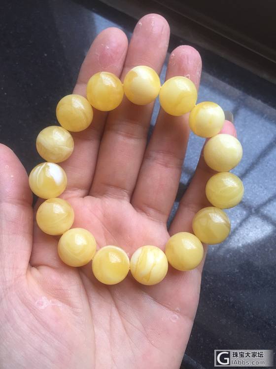 刚拿到手，请各位大侠点评，点评，点评，来，来，来哈_琥珀蜜蜡