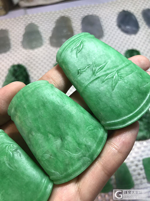 翡翠吊坠毛货满绿厚装大件竹节_挂件翡翠