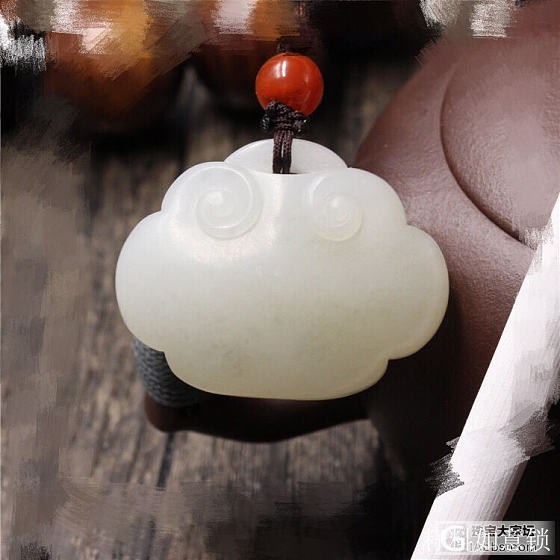 给大家看看 准备入手给娃的 那个适合_挂件和田玉翡翠