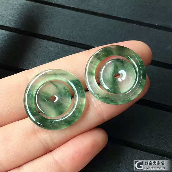 求翡翠平安扣一对，有的上图_平安扣翡翠