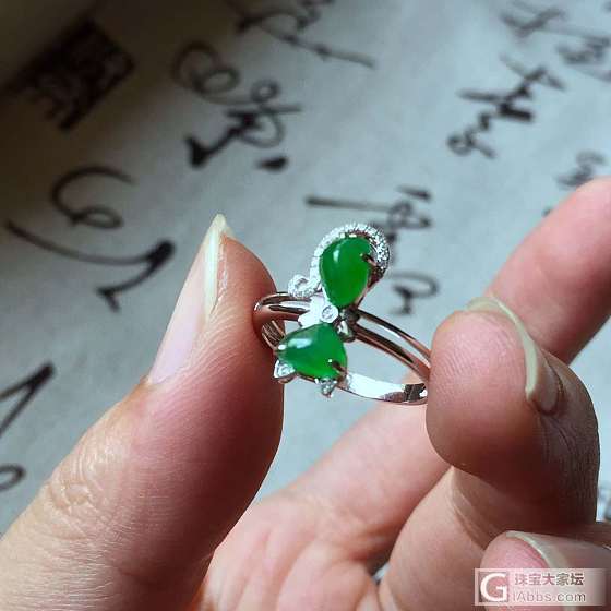 阳绿小猫咪戒指_戒指翡翠