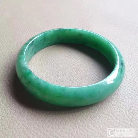 【迈绿】6.9  吃了这条锦鲤镯~~~~_手镯挂件翡翠