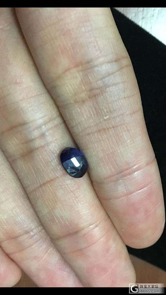 缅甸抹谷蓝宝石1.7克拉，3000美金贵吗？_刻面宝石蓝宝石