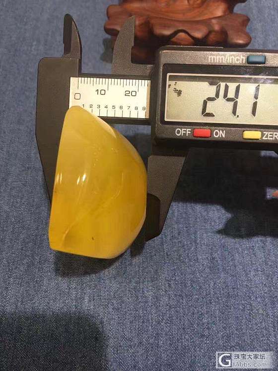 漏特色金包蜜牌子！无杂无裂！特惠价99克价秒杀！总价4800元得！喜欢赶紧下手！..._牌子琥珀蜜蜡