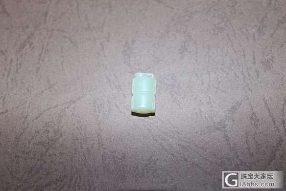 我喜欢既禀承传统又有我上自身想法的作品_把玩件和田玉
