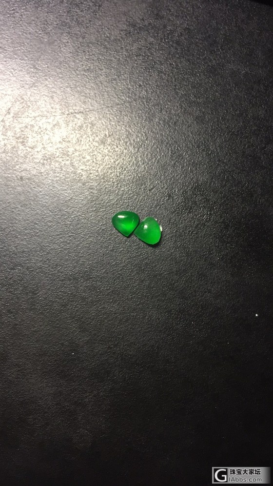 翡翠小蜗牛和对三角_镶嵌翡翠