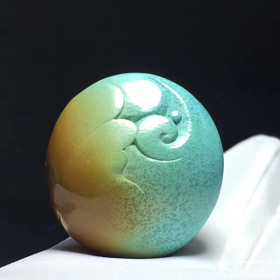 绿松雕件_松石