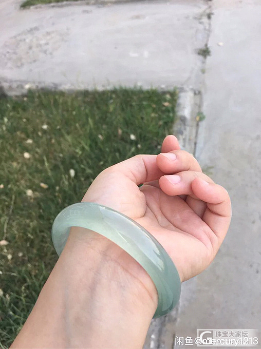 大刀出旧镯，看中新镯子啦。终于出现个两人都看对眼的。_翡翠手镯