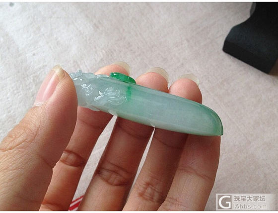 大家帮我看看这块福瓜值不值哈_挂件翡翠