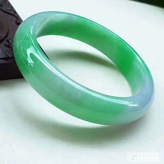 正阳绿手镯_手镯翡翠