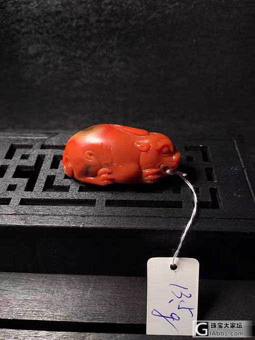不仅要色，还要有手感_挂件南红