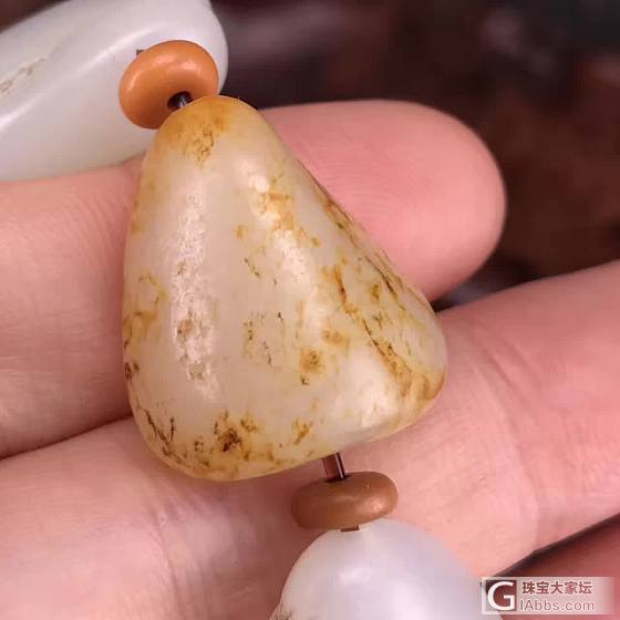 出手一条新疆和田玉籽料原石手链（男士的最爱）_手链和田玉